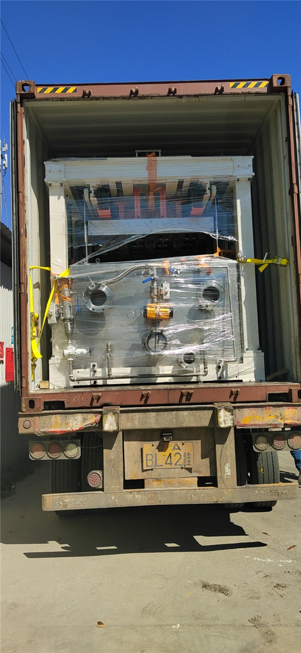 Automatic disposable Pulp Molding Tableware Machine-02 (1)